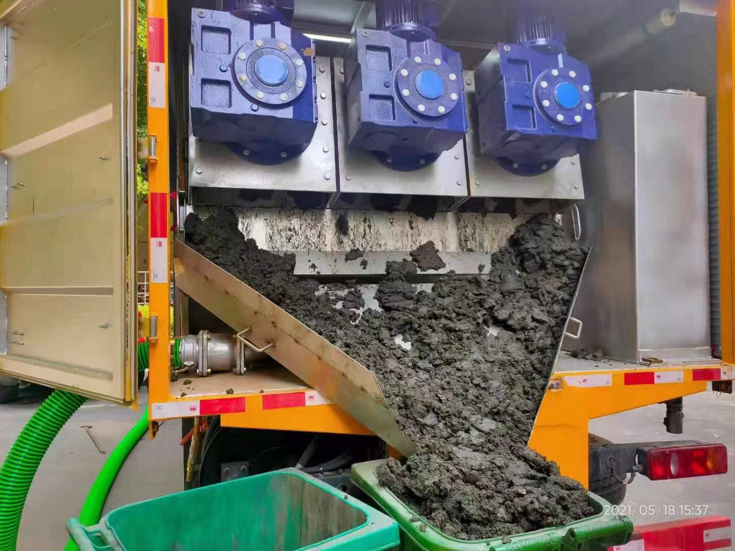 建邺化粪池清掏城市维护站-泥浆净化干湿分离处理